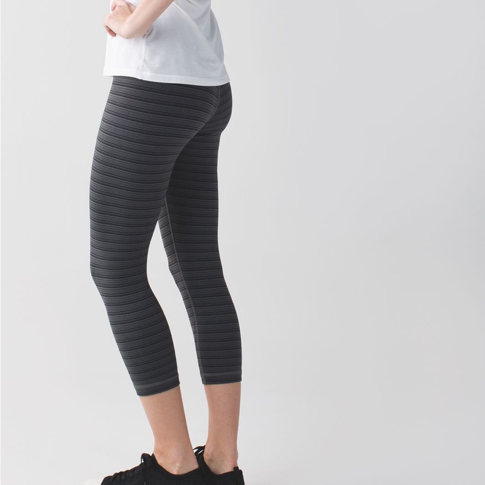 Lululemon Wunder Under Crop II Textured Stripe Slate Deep Coal Leggings